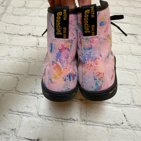 Dr. Martens Sheridan Boots - Picture 4 of 10